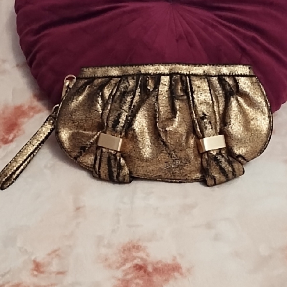 Botkier by Target Gold & Black Metallic Wristlet NWOT - Picture 7 of 12